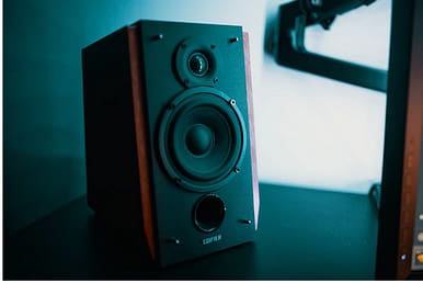 a stereo speaker